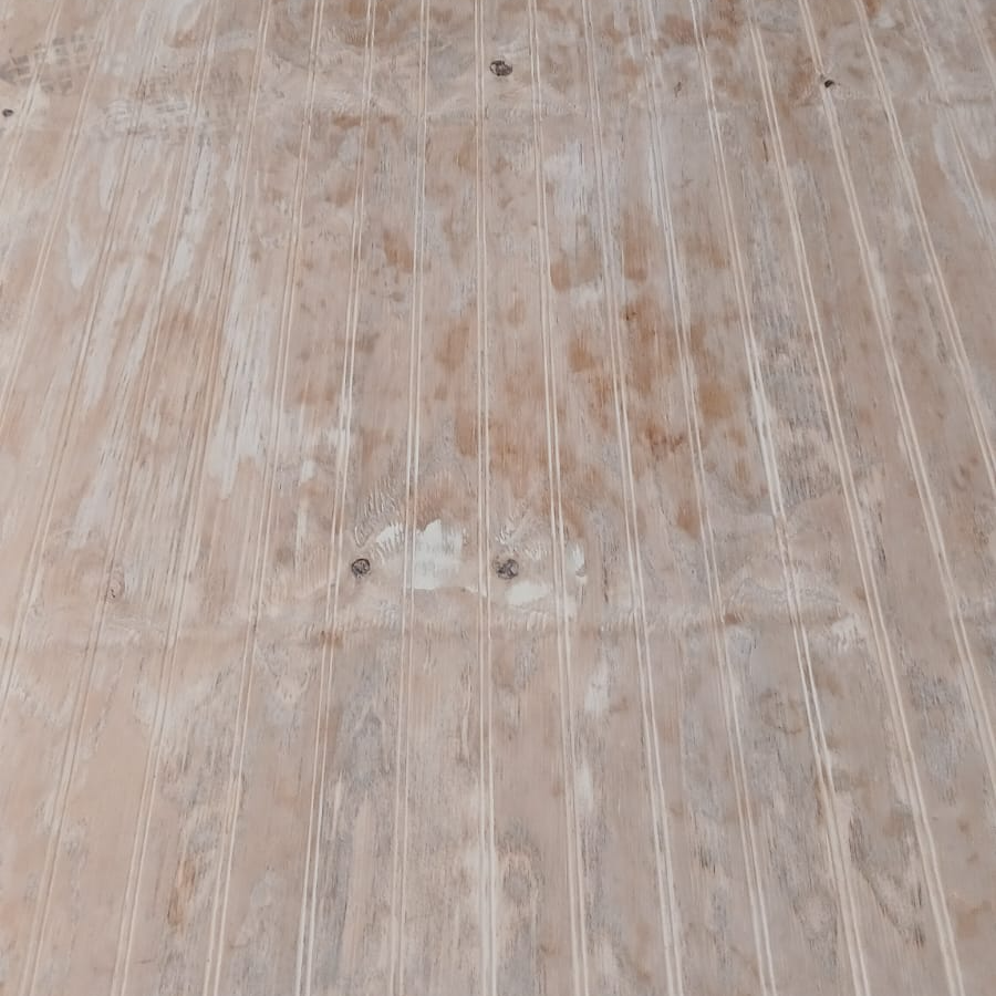 Terciado Ranurado Colonial  Economico 5mm con Detalles